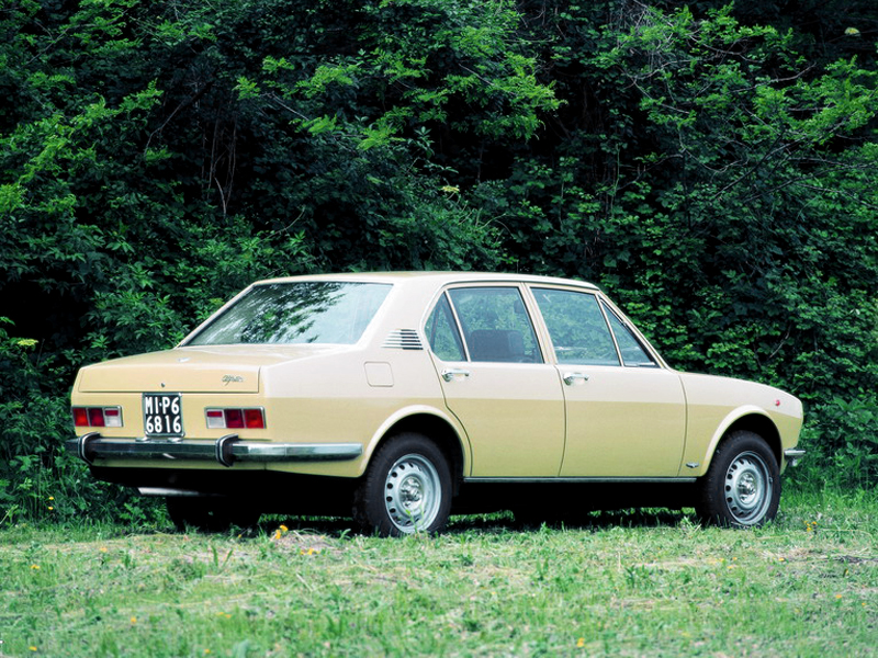 autowp.ru_alfa_romeo_alfetta_22[1]