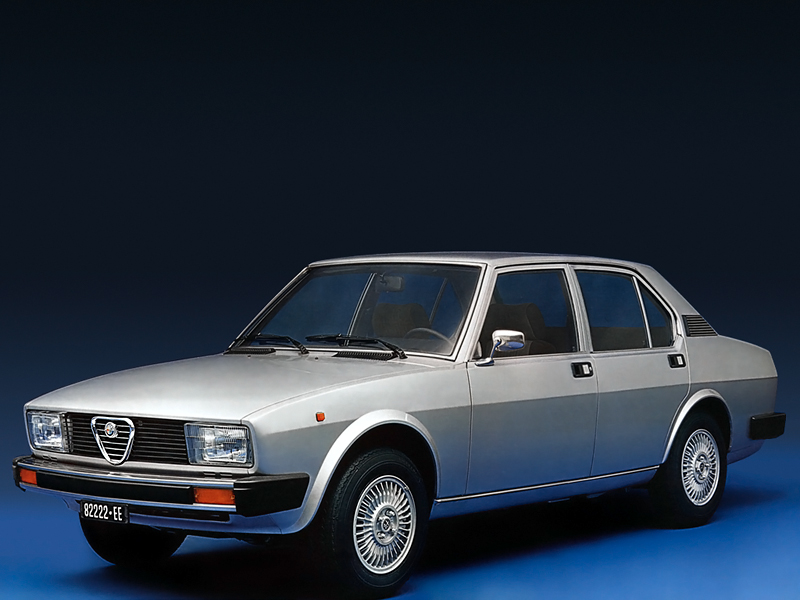 autowp.ru_alfa_romeo_alfetta_2000_3[1]