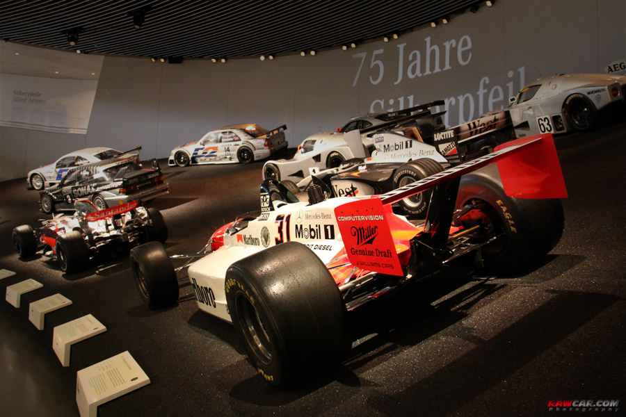 mercedes_museum_030[1]