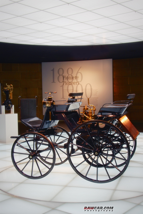 mercedes_museum_004[1]