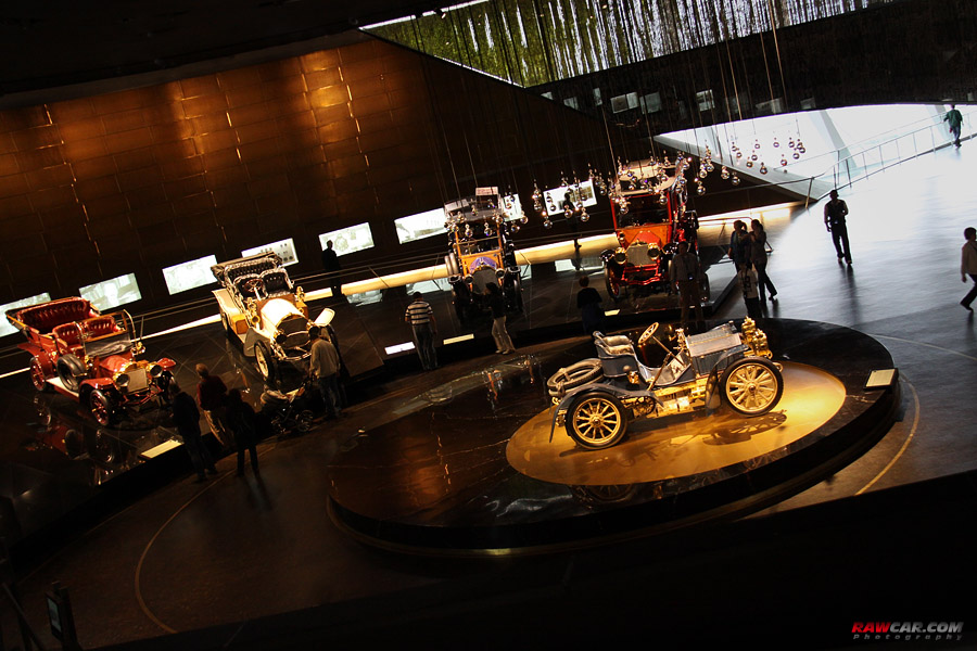 mercedes_museum_008[1]