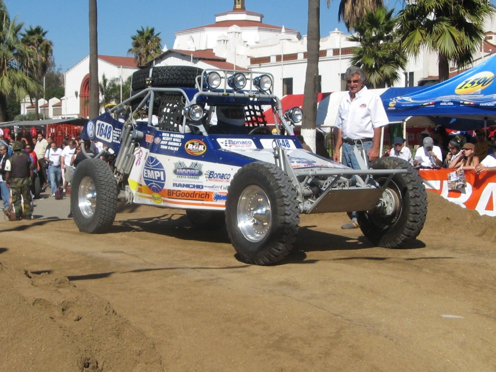 2007_baja_1000_start