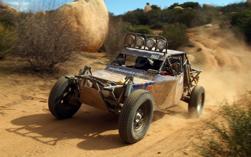 2011-Baja-1000-buggu