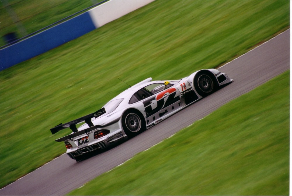 Mercedes-Benz_CLK_GTR_11