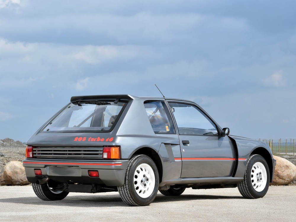 peugeot_205_t16_9