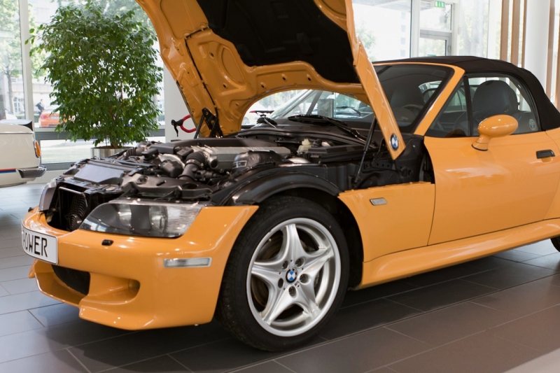 BMW_Z3_V12_01_800_600