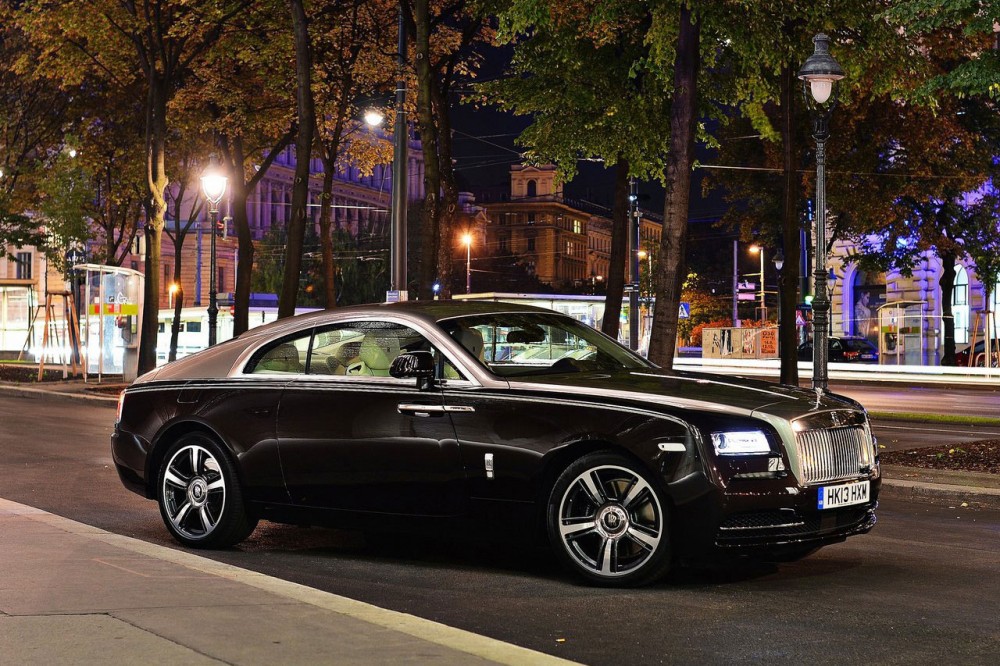 4-Rolls-Royce-Wraith