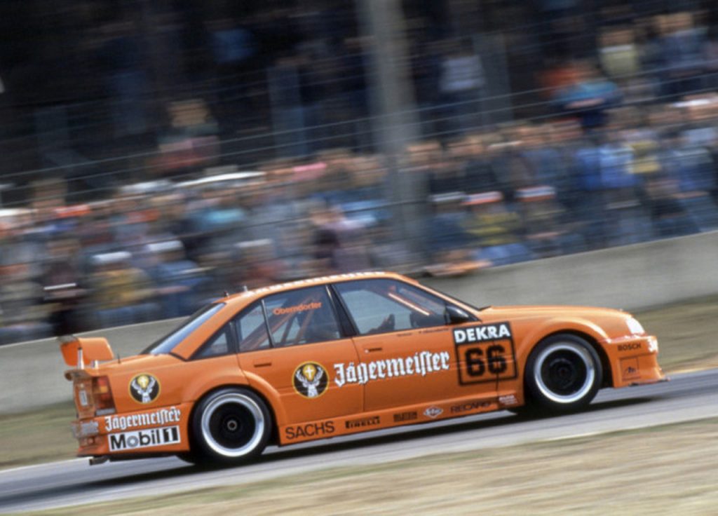 Opel Omega 3000 DTM