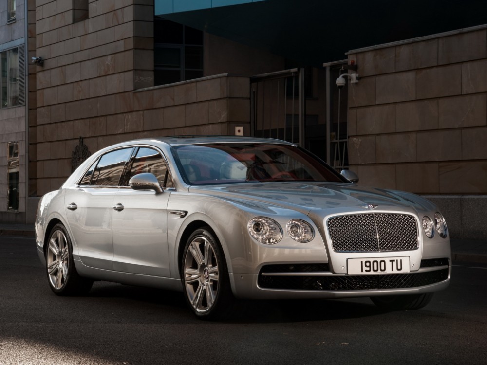 bentley_flying_spur_v8_4