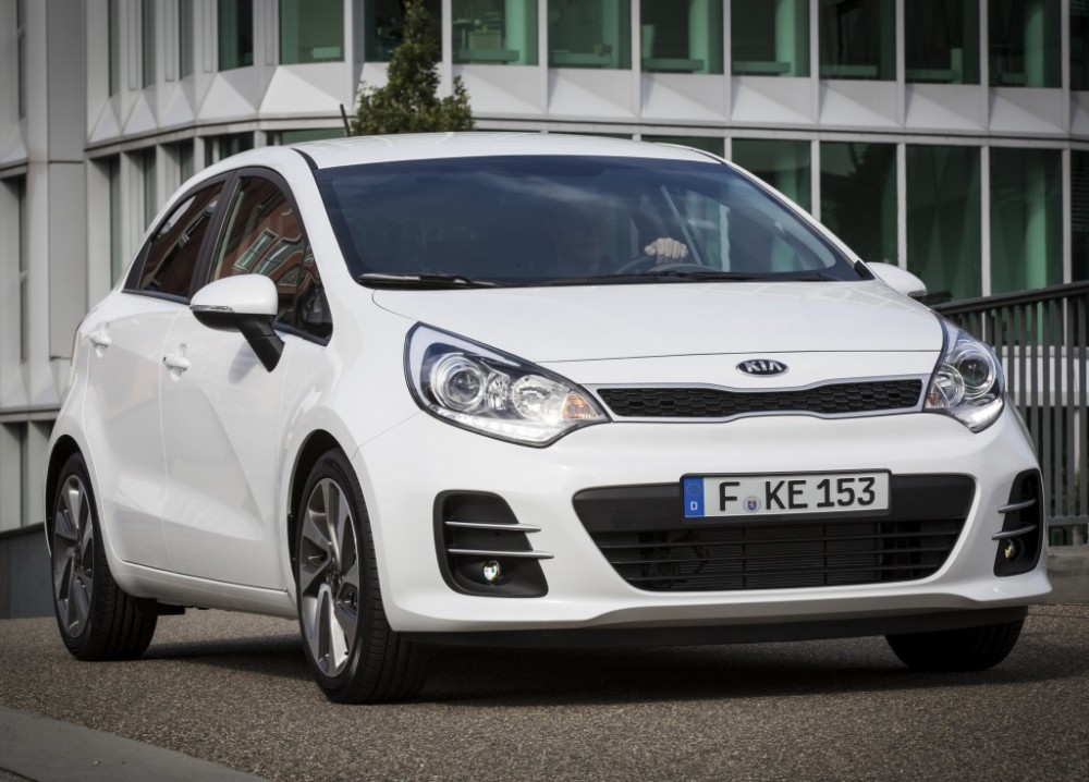 kia_rio_5-door_5