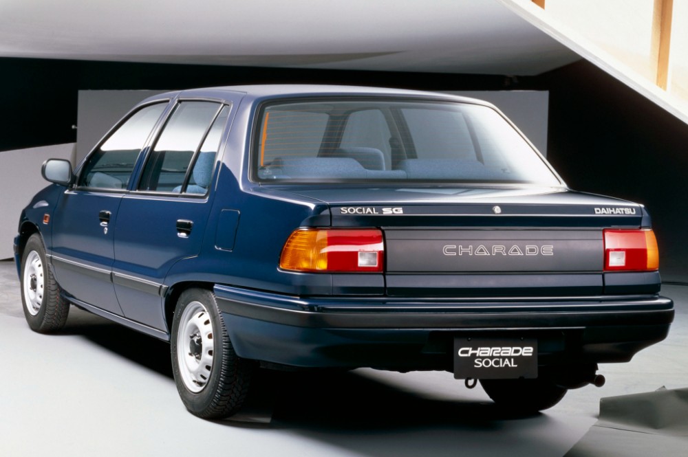 daihatsu_charade_social