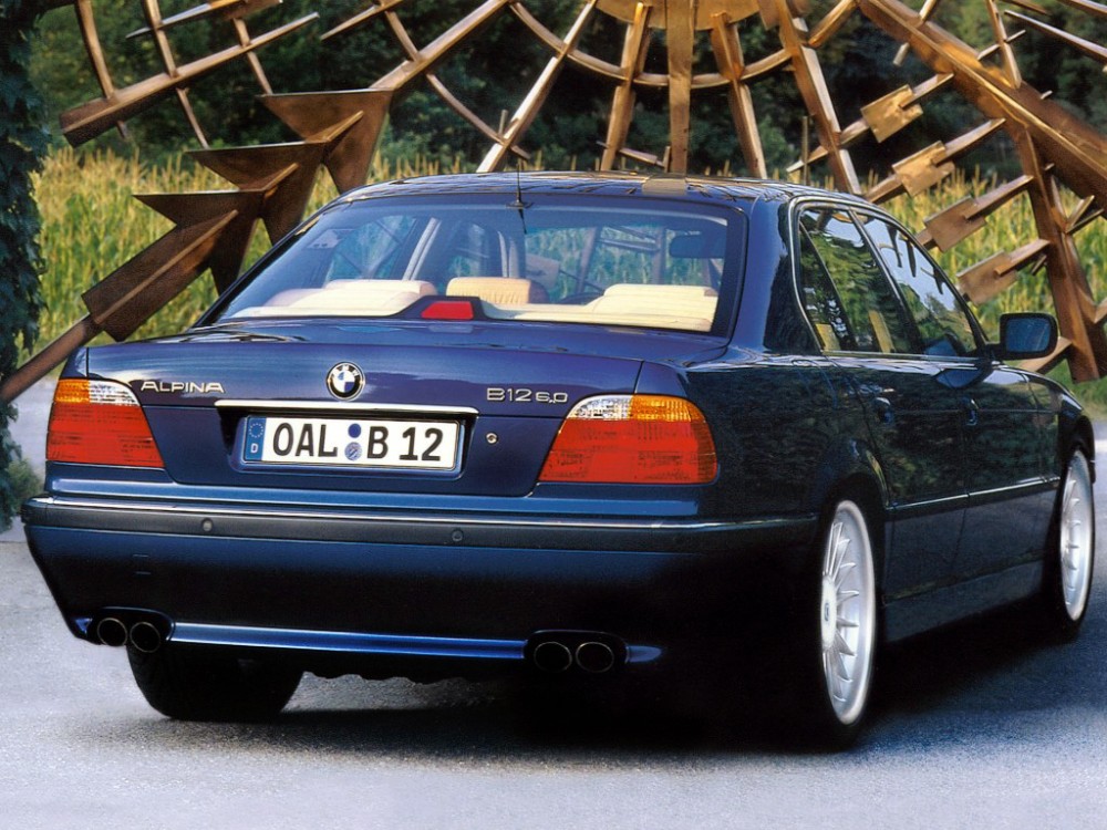 Alpina B12  (4)