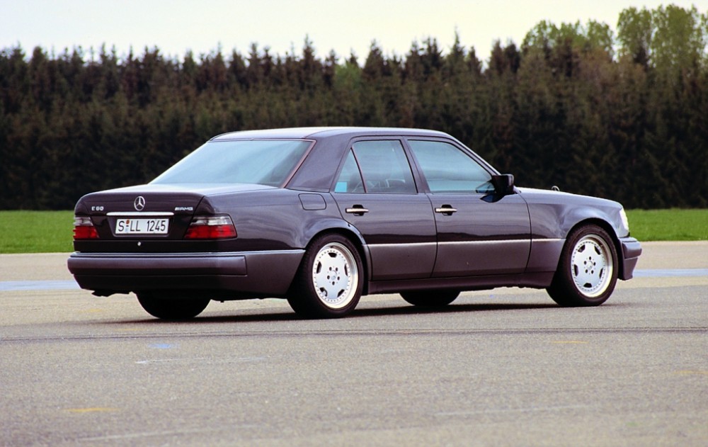 mercedes-benz_e_60_amg_2