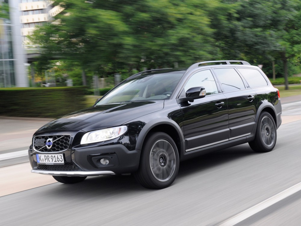 volvo_xc70_d4_black_1