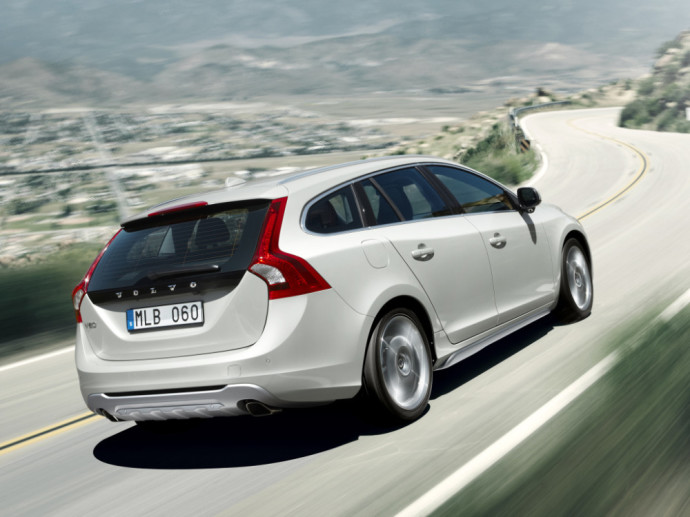 Naudotas „Volvo V60“ : Ne pats talpiausias, bet ištvermingas universalas 