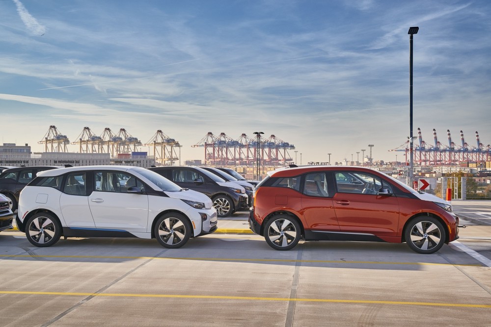 Verschiffung BMW i3 in Bremerhaven 11-2015