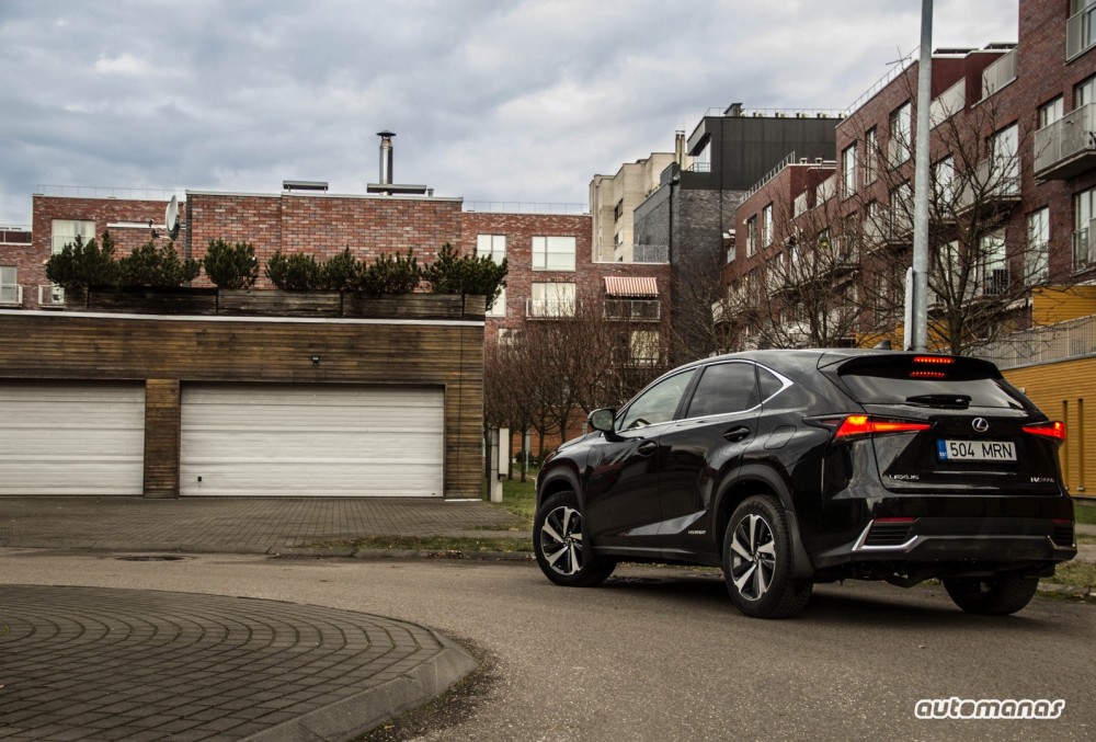 Lexus NX300h testas (10)