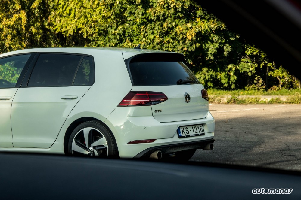 Atnaujintas Volkswagen Golf 7.5 GTI (2)