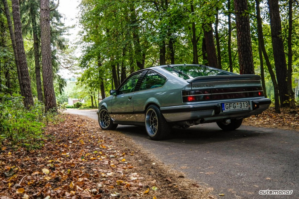 Opel Monza