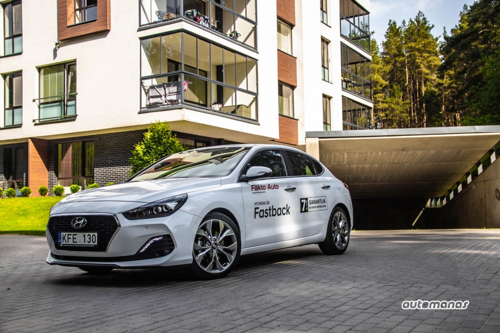 Hyundai i30 Fastback (31)