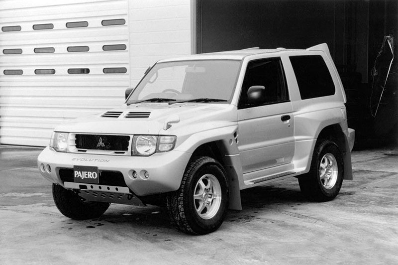 Mitsubishi Pajero Evolution