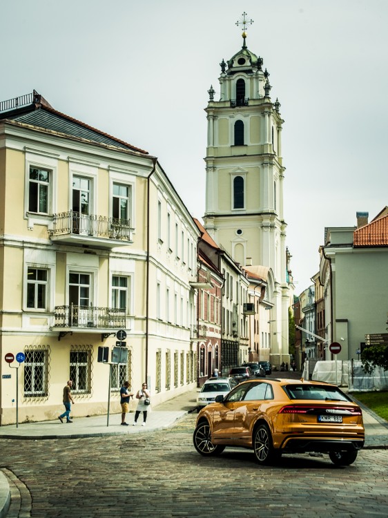 Audi Q8