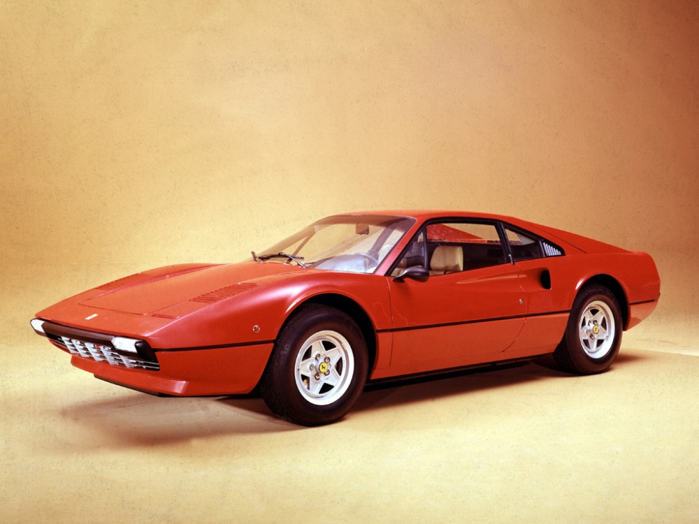 Ferrari 308 GTB (2)