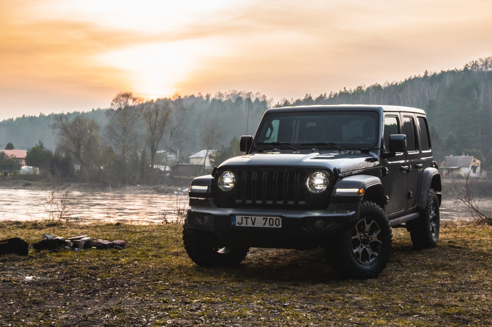 Naujos kartos Jeep Wrangler testas