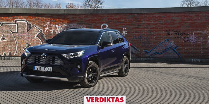 Naujos kartos Toyota RAV4 testas