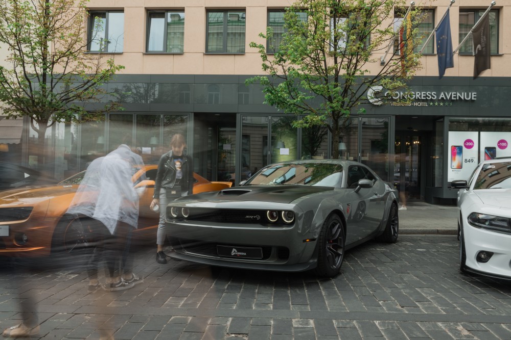 Dodge Challenger SRT Hellcat