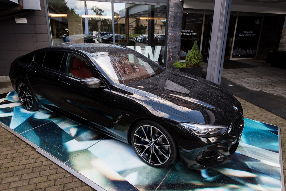 Naujos kartos BMW 8 serijos Gran Coupe