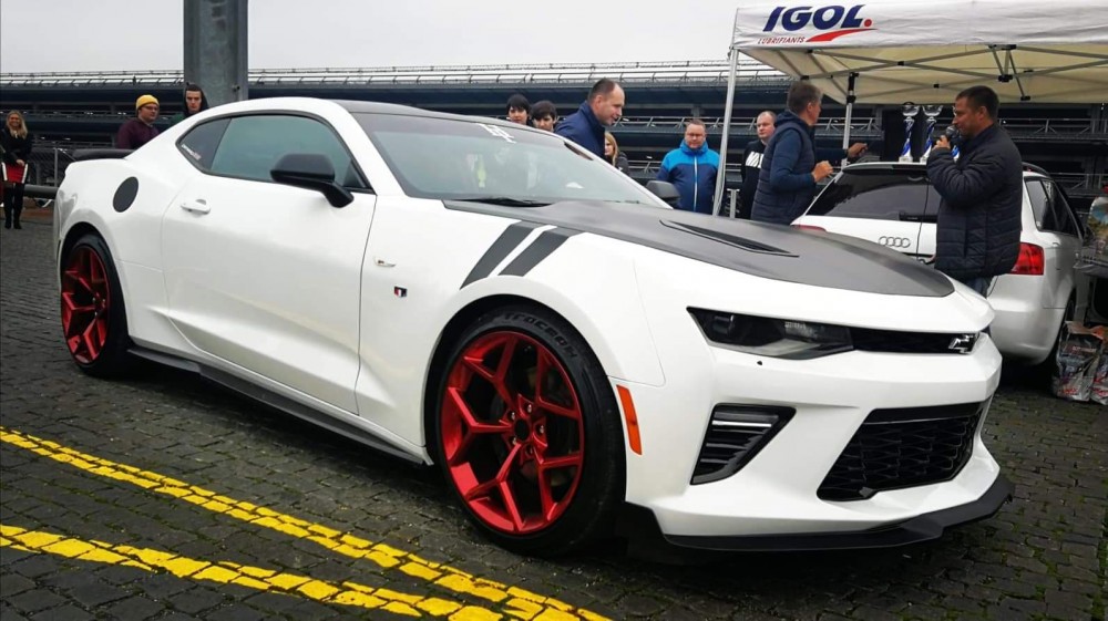 Mindaugo Chevrolet Camaro