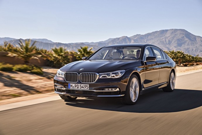 BMW M760Li (54)