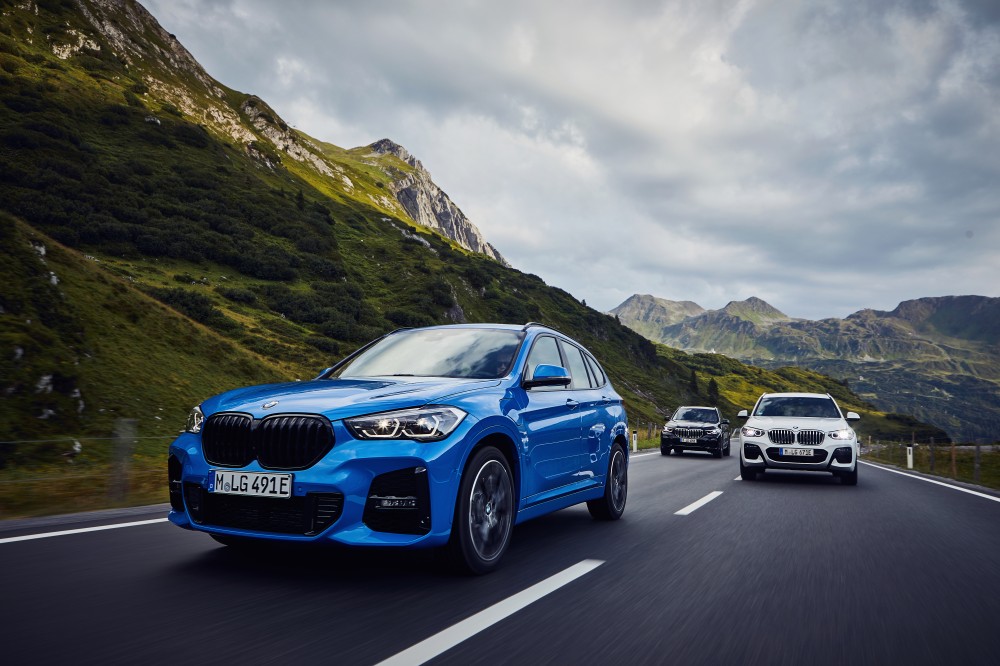 Hibridiniai BMW X1 ir BMW X2