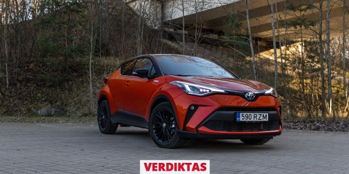 Atnaujinto Toyota C-HR testas