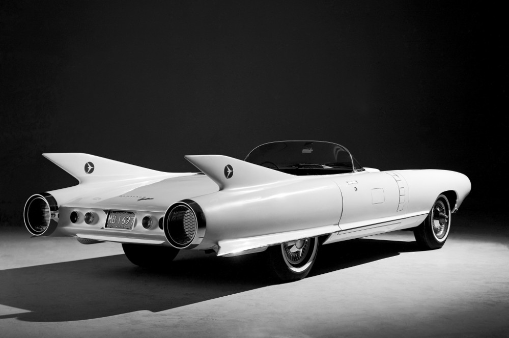 Cadillac Cyclone koncepcija