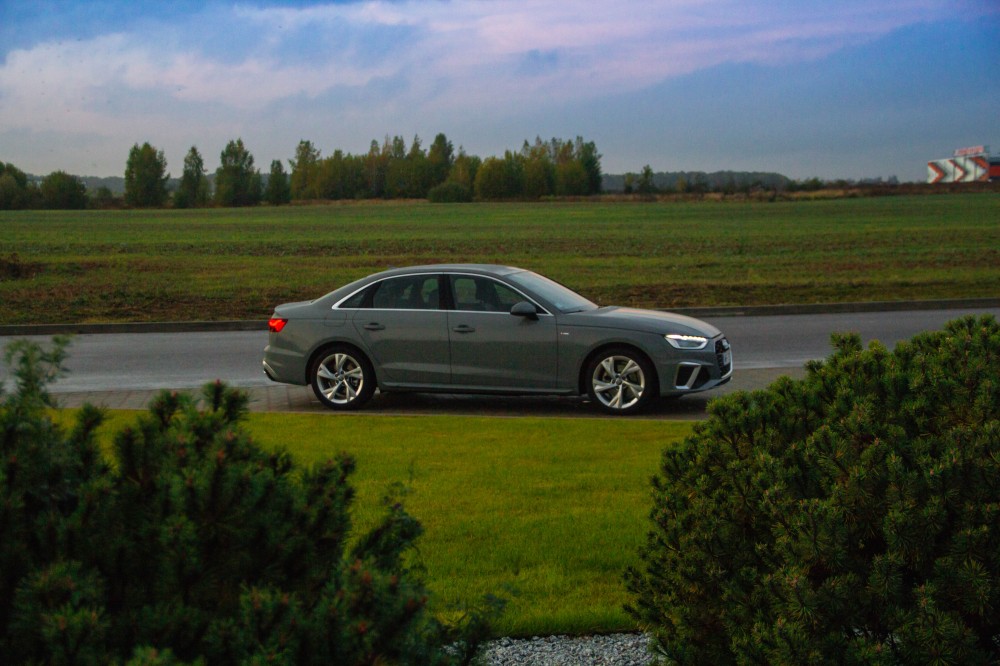 Atsiliepimas apie Audi A4 40 TFSI