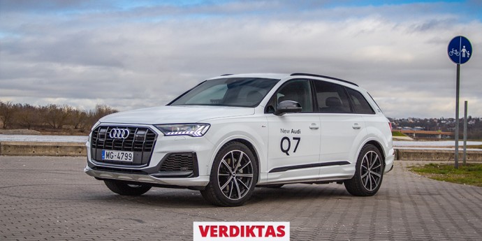 Atnaujintas Audi Q7 50 TDI 