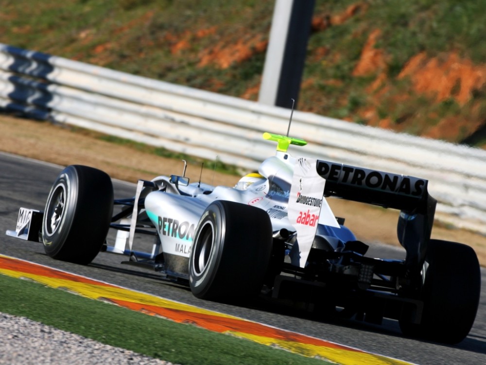 Mercedes AMG MGP W01 