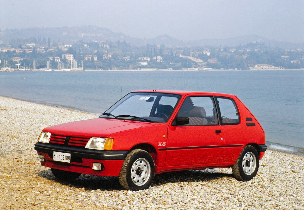 Peugeot 205