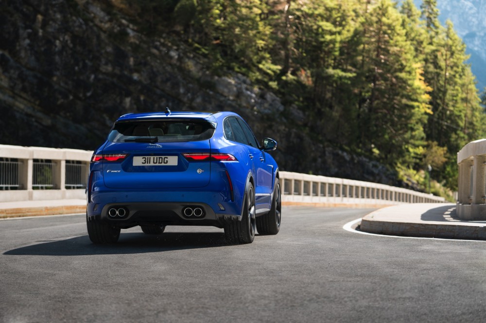 Jaguar has updated the high-performance SVR version of the F-Pace SUV