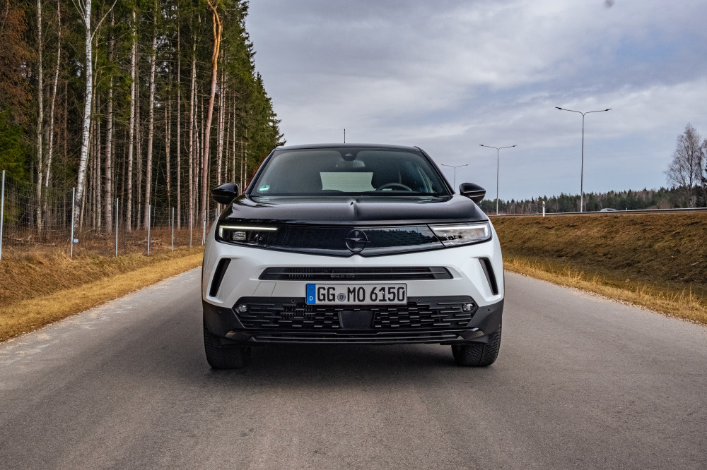 2021 <a href='https://www.autobilis.lt/skelbimai/naudoti-automobiliai/opel' target='_blank' class='phrase'>Opel</a> Mokka SUV review