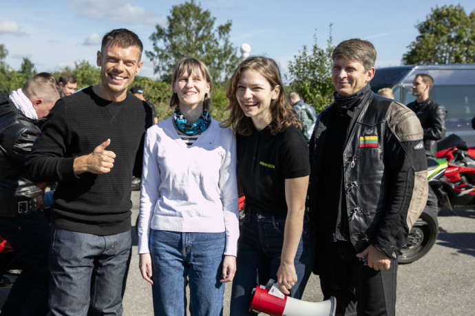 Iniciatyvą neregiams „Mane veža TRYGG“ sukūrusi motociklininkė: „Kartais patys nežinome, kokios yra mūsų galimybės“