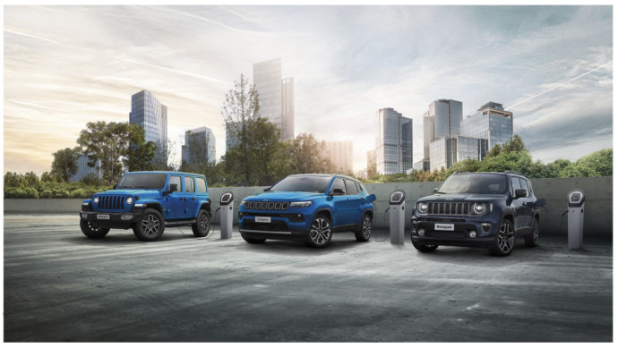 Jeep vehicles with hybrid powertrain