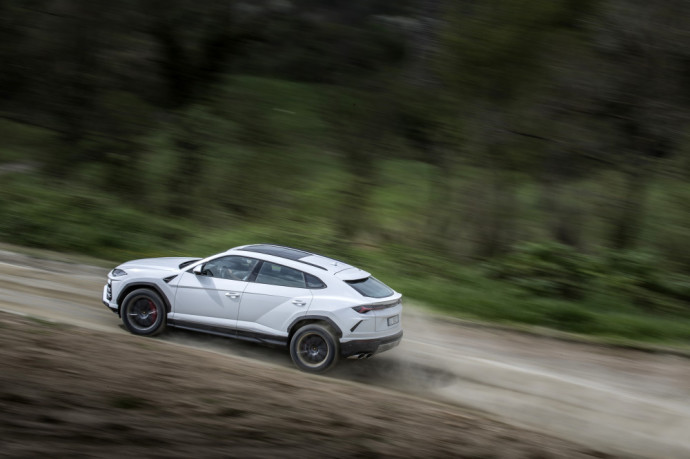 Lamborghini Urus Off-Road Package