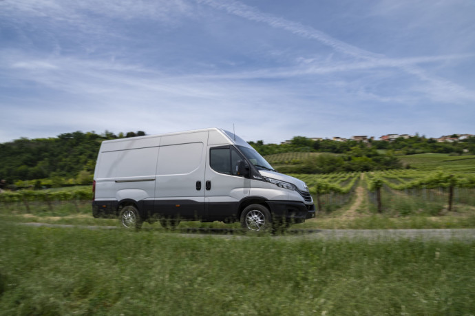 Naujos kartos „Iveco Daily“ išplėtė universalumo ribas: gamą papildė unikali versija