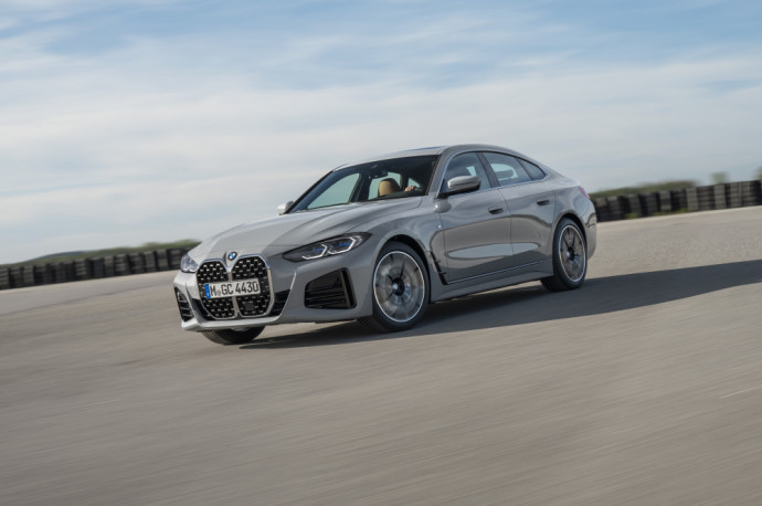 <a href='https://www.autobilis.lt/skelbimai/naudoti-automobiliai/bmw' target='_blank' class='phrase'>BMW</a> 430i Gran Coupé M Sport