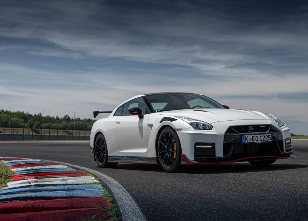 <a href='https://www.autobilis.lt/skelbimai/naudoti-automobiliai/nissan' target='_blank' class='phrase'>Nissan</a> GT-R Nismo